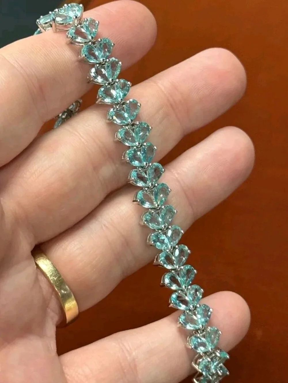 Sterling Silver 22.32 TCW Madagascar Paraiba Apatite Bracelet